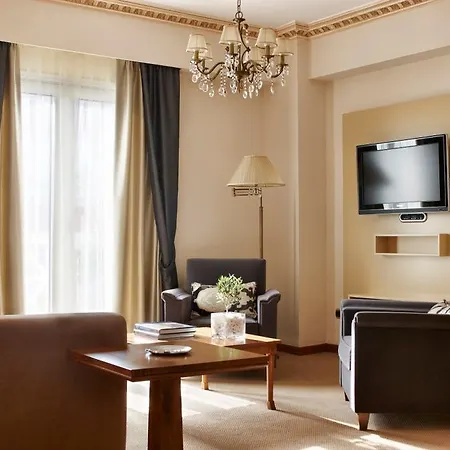 Hotel Ava And 4*