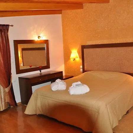 Chris Hotel 2*