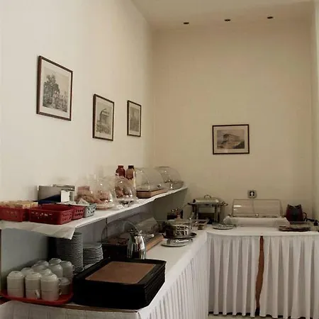 Platon 3* Athens