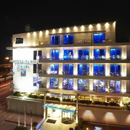 Tropical Hotel 4*