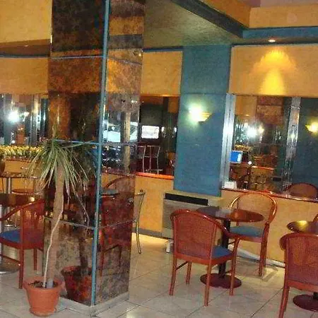酒店 艾森查尔斯旅馆 雅典