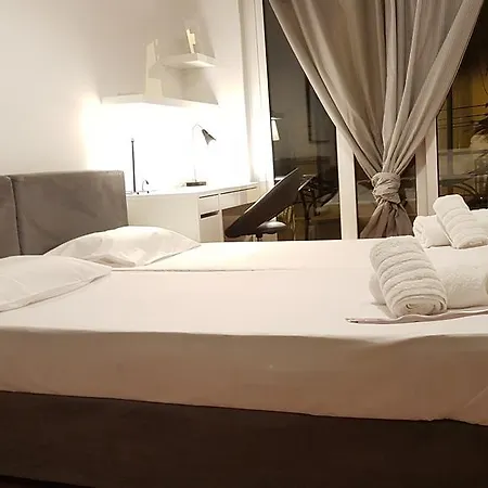 Errathens - Center Apartament