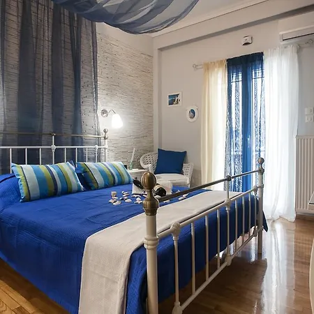 Elegant And Safe Gold And Blue Walk To Acropolis Apartment *