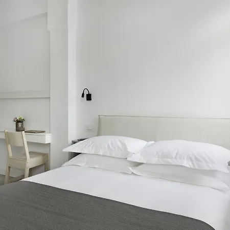 Euryclea Residences Apartment