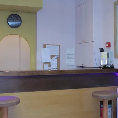 Dionysos Hotel