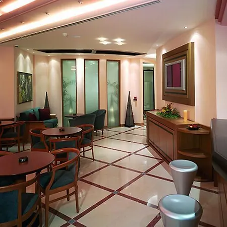 Ξενοδοχείο Centrotel 2*
