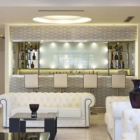 Avenue 4* Athènes