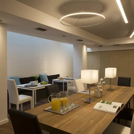 Pi Apartment *