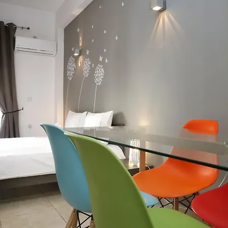 Omonoia Boutique