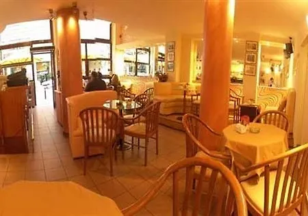 Minoa Hotel