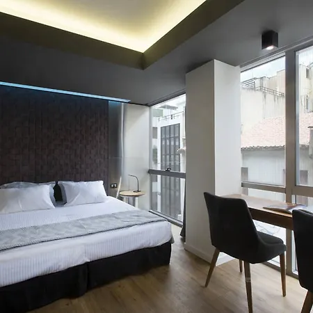 Pi Apartment *