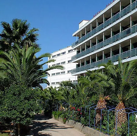 Calamos Family Club Hotel