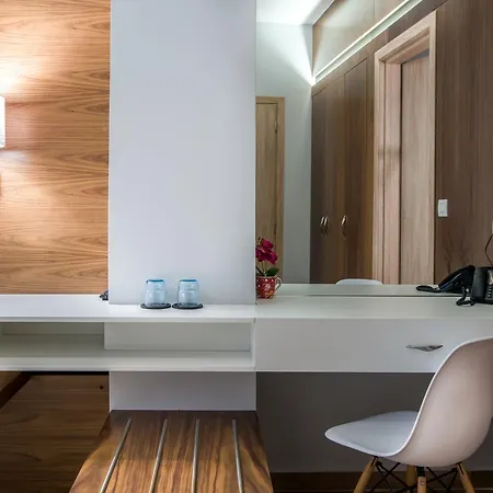 Ad Luxury & 4*
