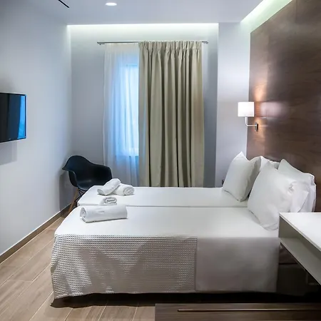 Ad Luxury & 4* Αθήνα