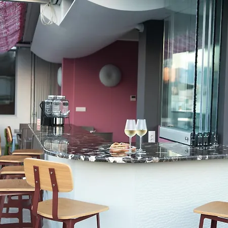 Hotel Ad Luxury &