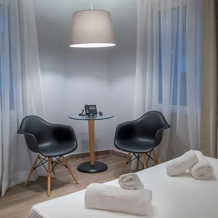 Ad Luxury & 4*