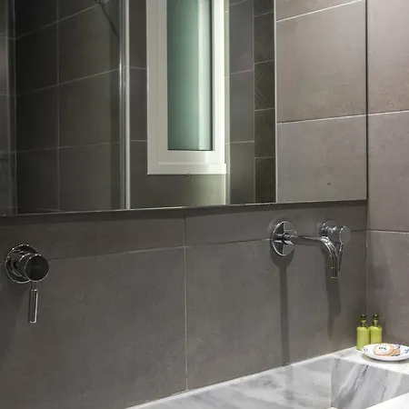 Ξενοδοχείο Ad Luxury &