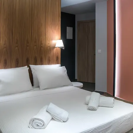 Ad Luxury & Ξενοδοχείο 4*