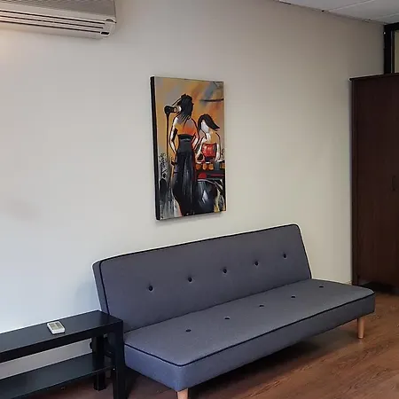 Errathens Cherry And Berry - Center Apartment