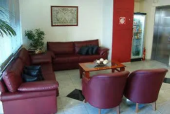 Hotel Economy