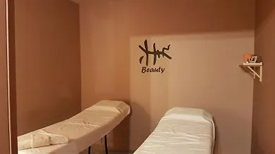Lotus Center 4*