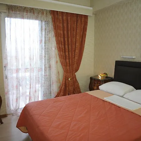 Hotel Anesi 2*
