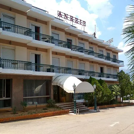 Hotel Anesi 2*