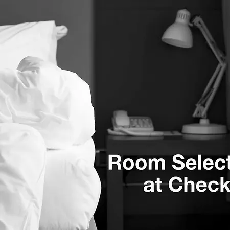 Hotel Emporikon 4*