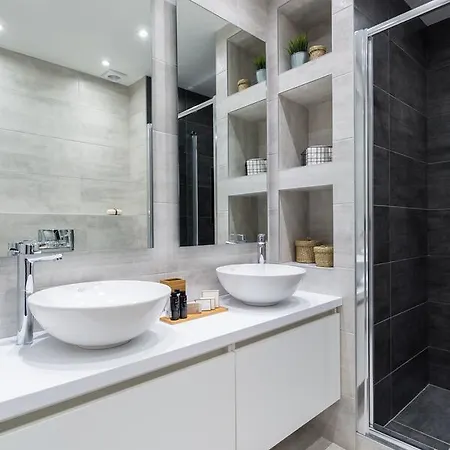 Apartment Acropolis Core Bright & Modern By Upstreet
