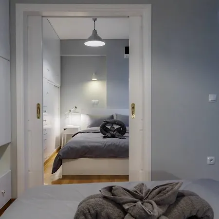 Penthouse With Acropolis View 8ppl, 140sqm Apartment *