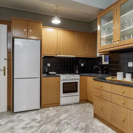 Penthouse With Acropolis View 8ppl, 140sqm Apartment Athens