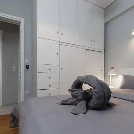 Penthouse With Acropolis View 8ppl, 140sqm Apartment *