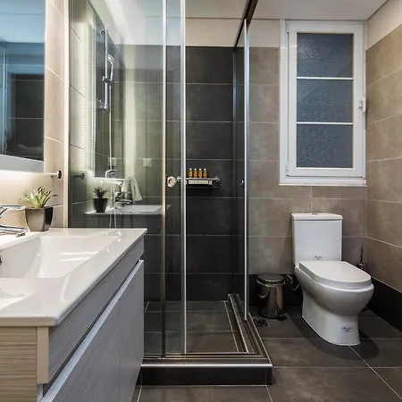 Acropolis Exclusive Residences *