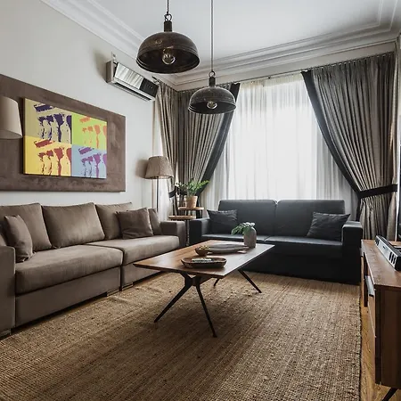 Acropolis Exclusive Residences דירה *