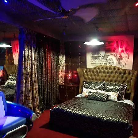 Priamos Cinema 3*