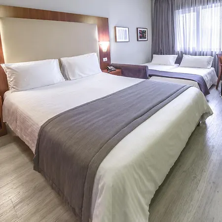 Hotel Polis Grand 4*