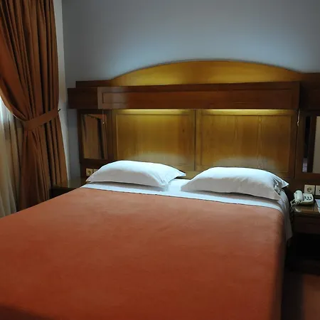 Katerina Hotel 3*