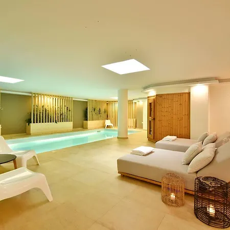 Aqua Villa