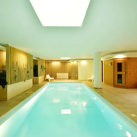 Aqua Villa Athens