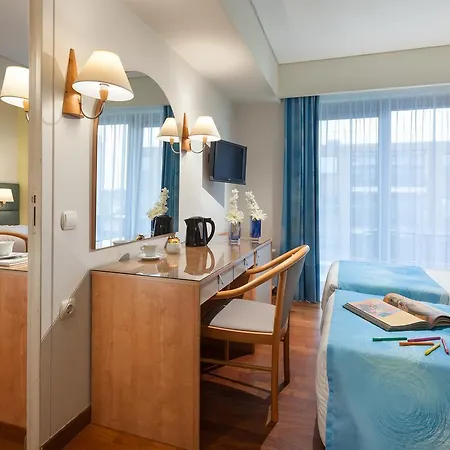 Tropical Hotel Athènes