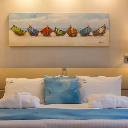 Tropical Hotel
