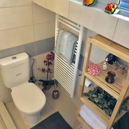 Apartment House *