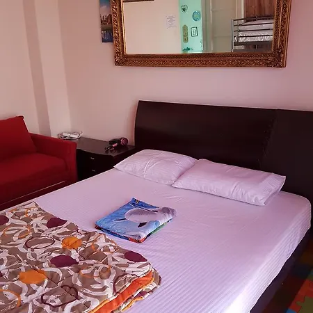 Acropolis Auberge de jeunesse *