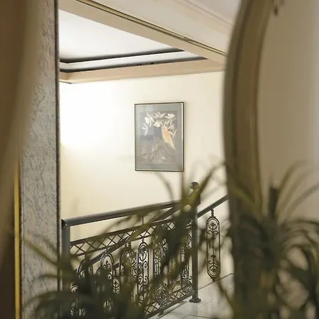 Hotel Anesi 2*