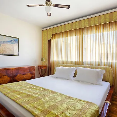 Apartment Unique 3-bed, 3-bath With Acropolis Views Sg69 Athens