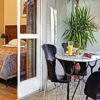 Nicola Hotel