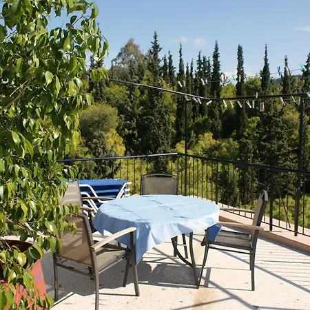 Dryades & Orion 2* Atene