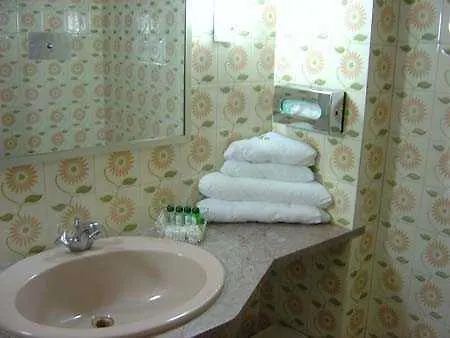 Oasis Hotel 4*