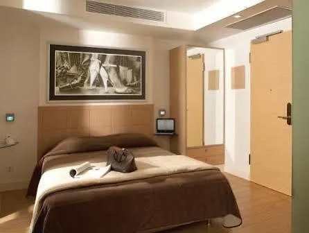 Chic Hotel
