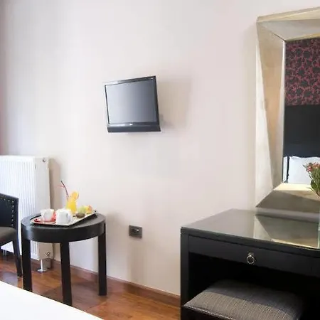 Areos Hotel 3*